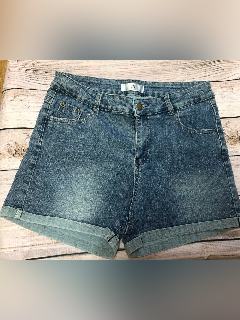 Casual High-Rise Denim Shorts - Blue